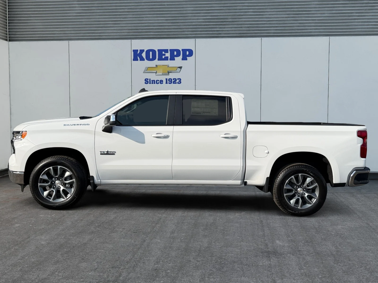 New 2026 Summit White Chevrolet LT image 2