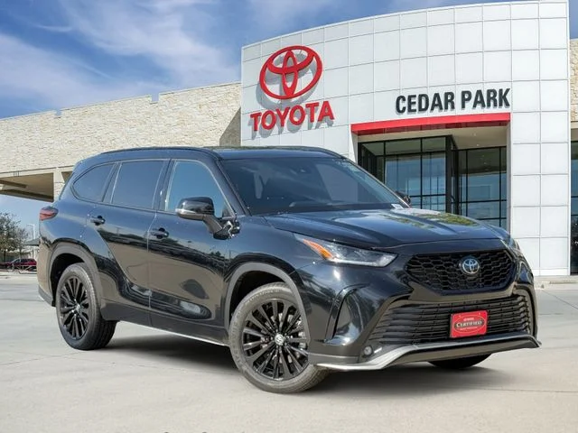 2025 Toyota Highlander XSE