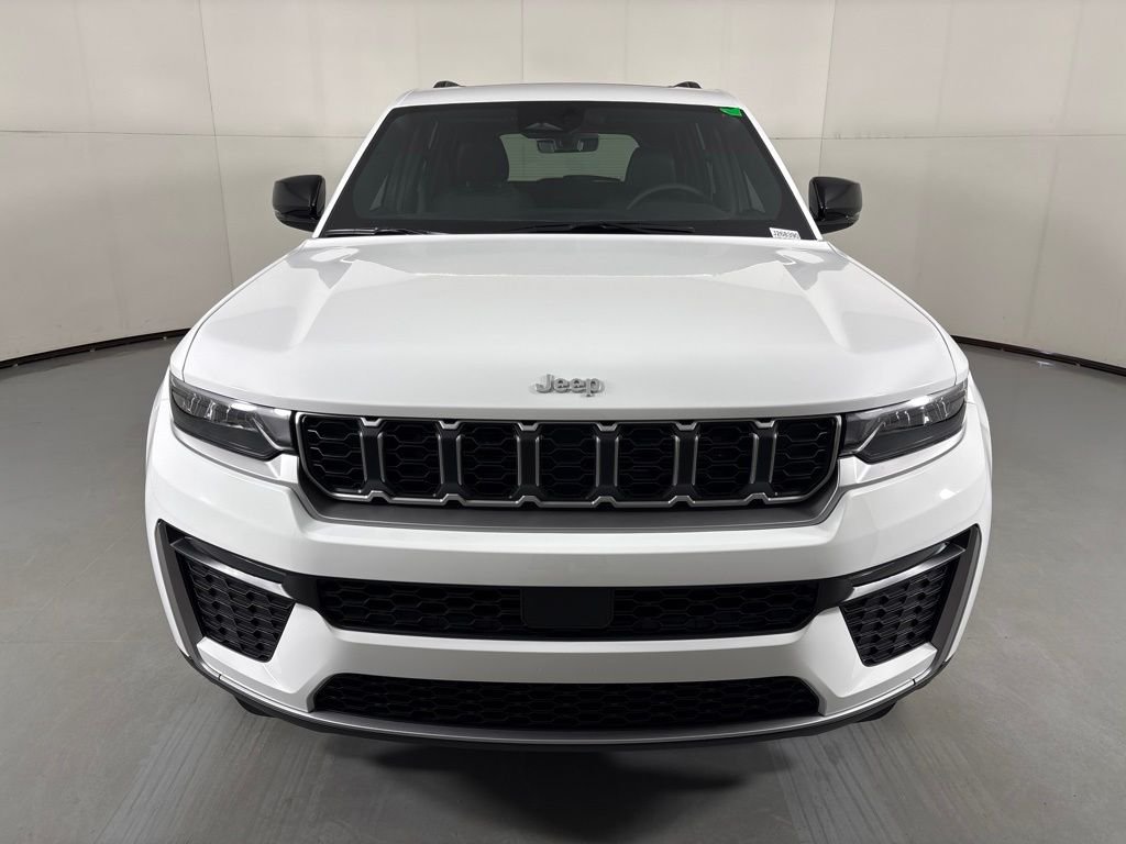 New 2026 Bright White Clearcoat Jeep Limited image 3