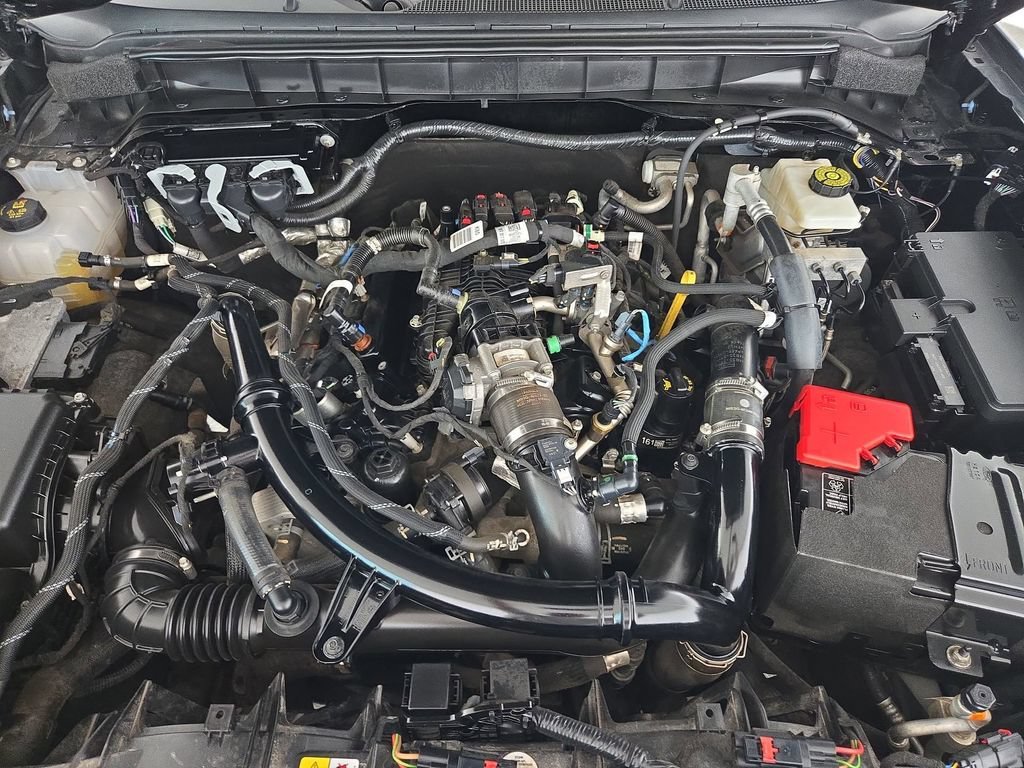 Used 2022 Black Ford Wildtrak image 34