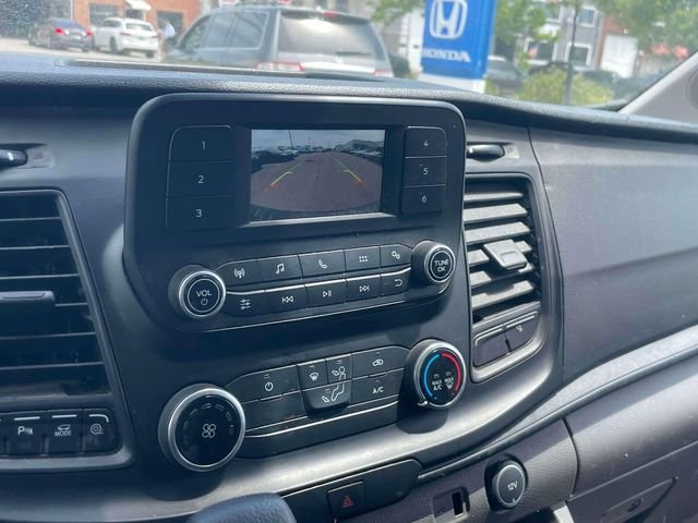 Used 2021 Oxford White Ford Base image 23
