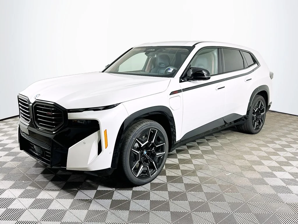 New 2026 White Metallic BMW Label image 1