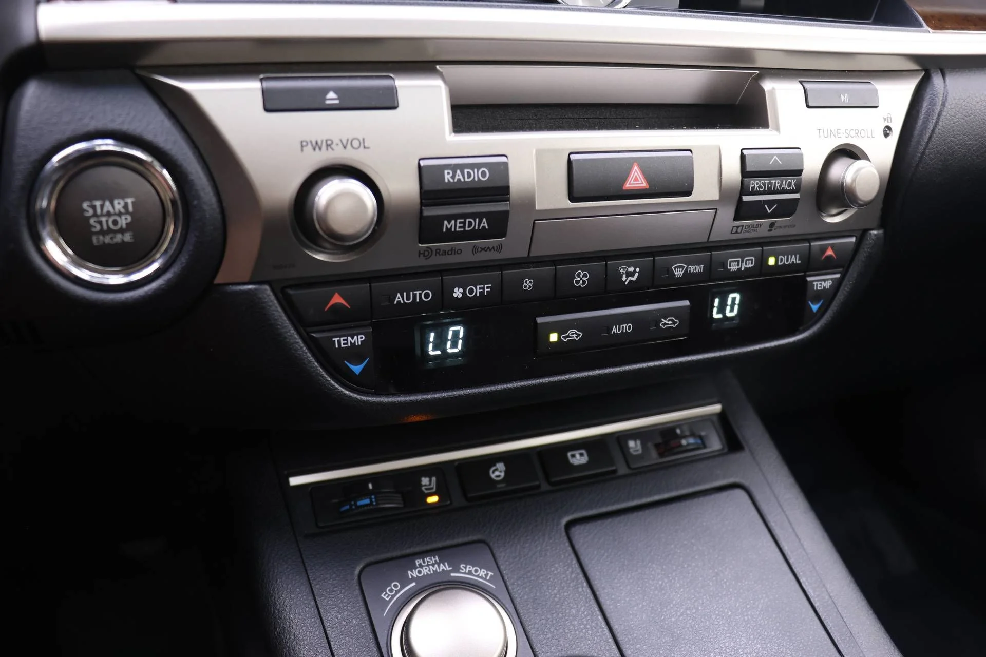 Used 2015 Gray Lexus 350 image 9