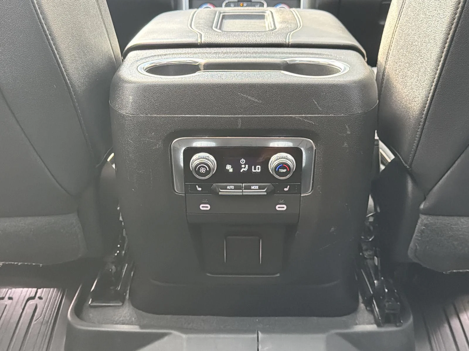 Used 2023 Summit White GMC SLT image 42
