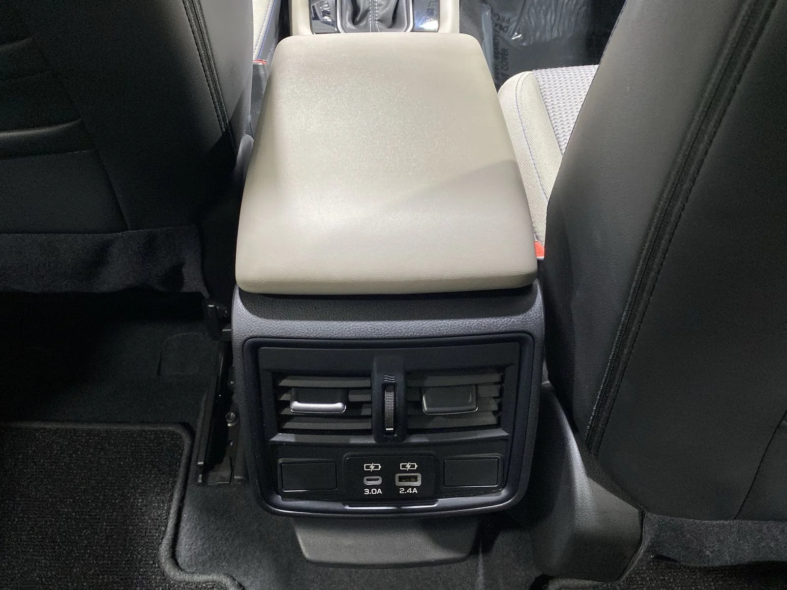 2025 Subaru Forester Premium - Photo 20