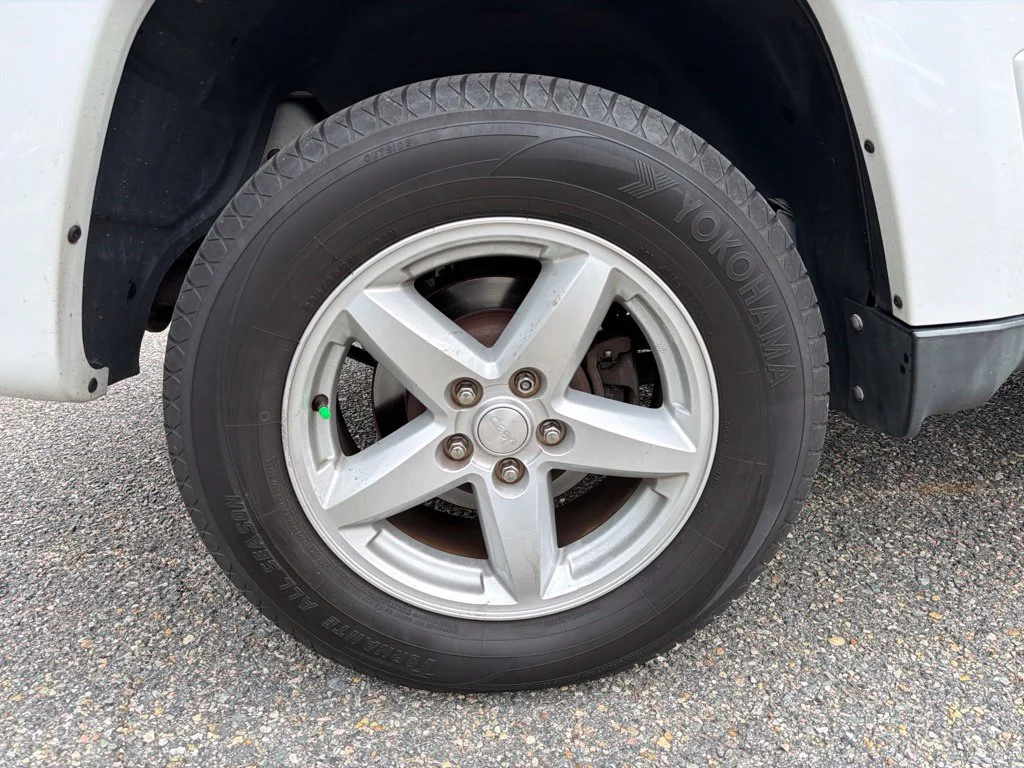 Used 2012 White Jeep Limited image 27