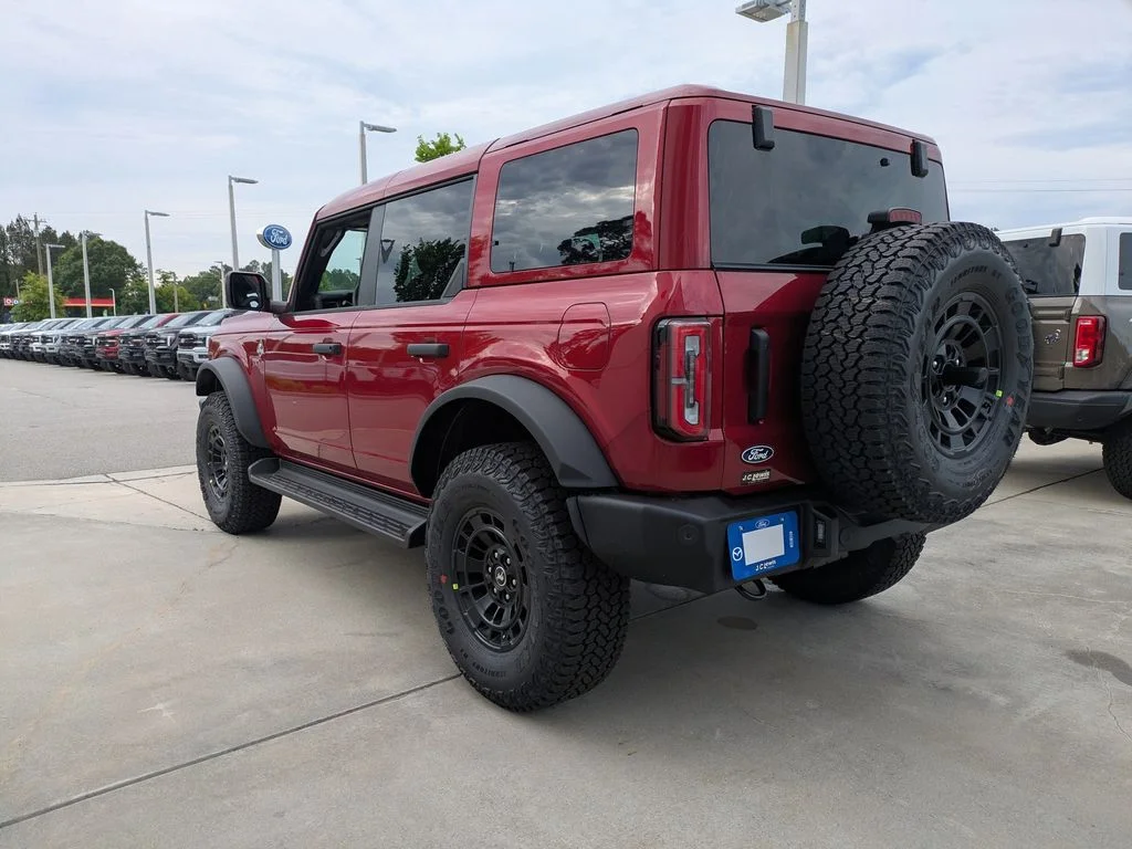 New 2026 Ruby Red Metallic Tinted Clearcoat Ford Outer Banks image 6