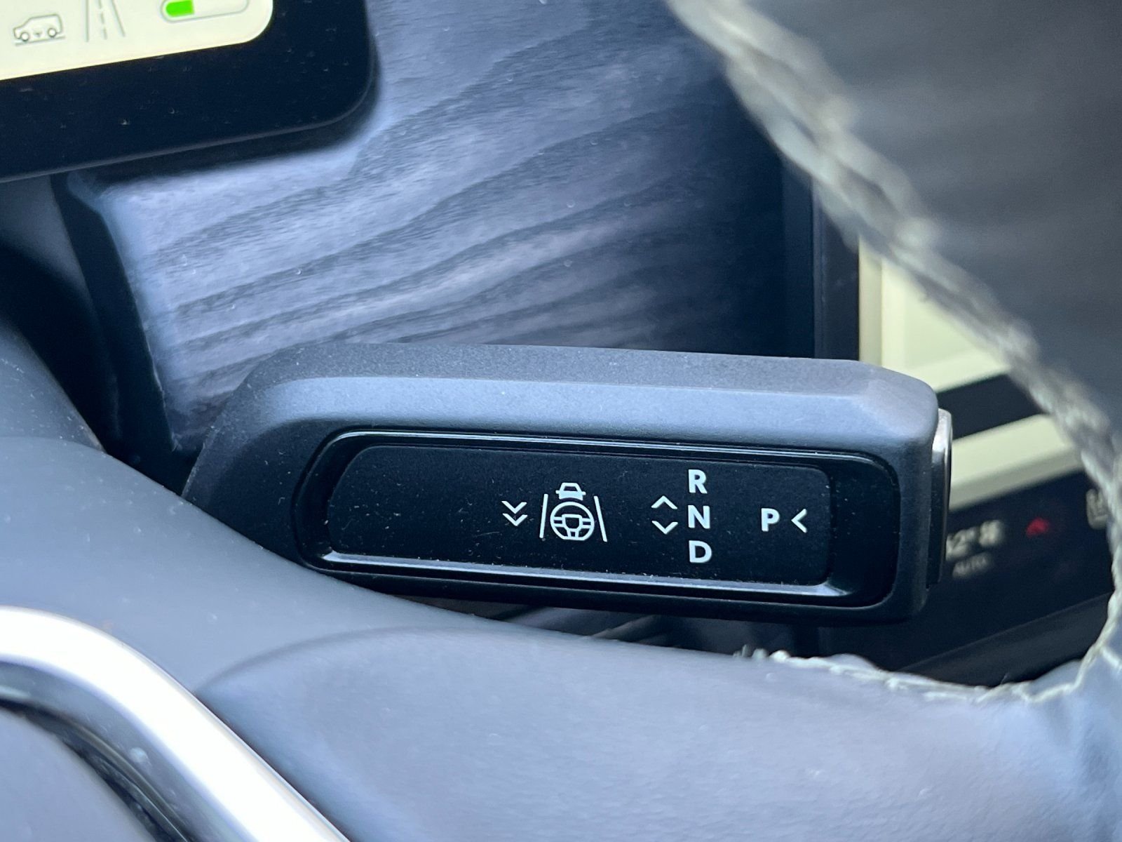 Used 2023  Rivian Adventure image 22
