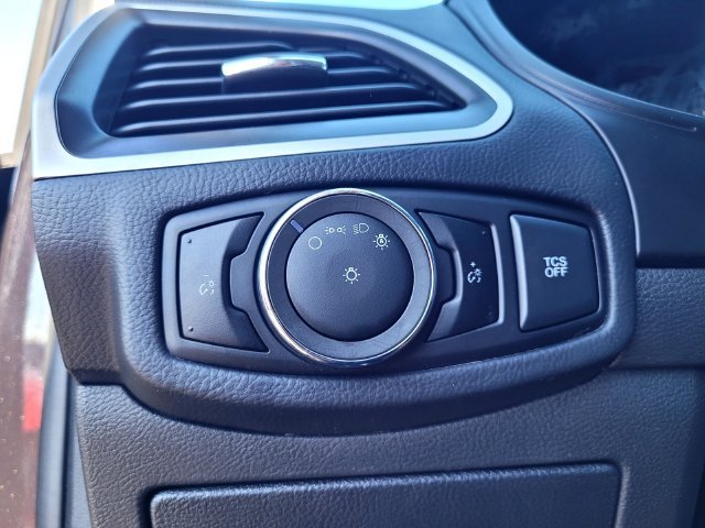 Used 2024 Black Ford SEL image 15