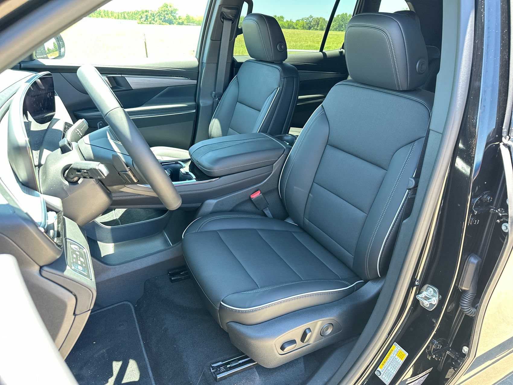 2026 Buick Enclave Preferred - Photo 11
