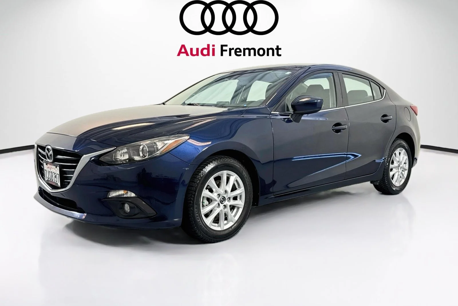 Used 2015 Deep Crystal Blue Mica Mazda i Touring image 2