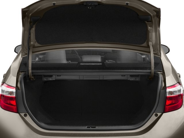 Used 2016 Super White Toyota LE image 15