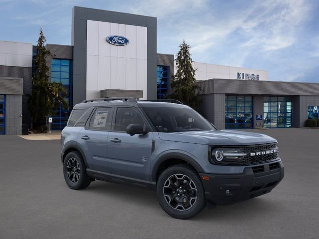 New 2025 Azure Gray Metallic Tri-Coat Ford Outer Banks® image 7