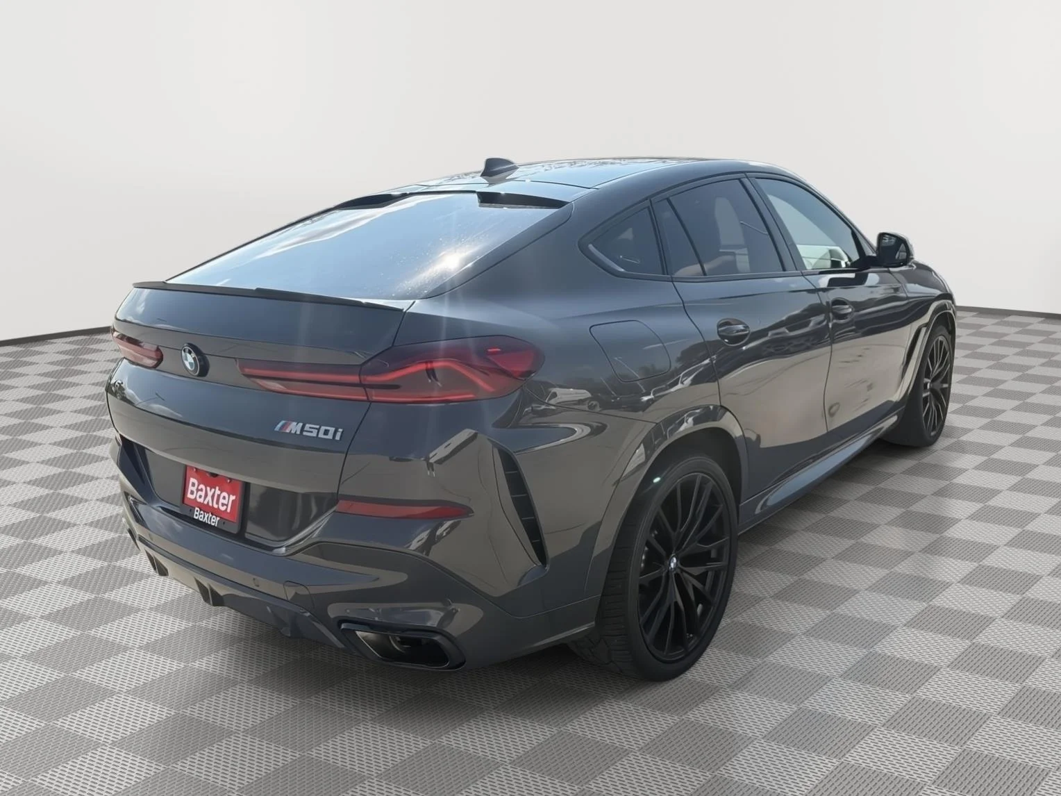 Used 2023 Gray BMW M50i image 7
