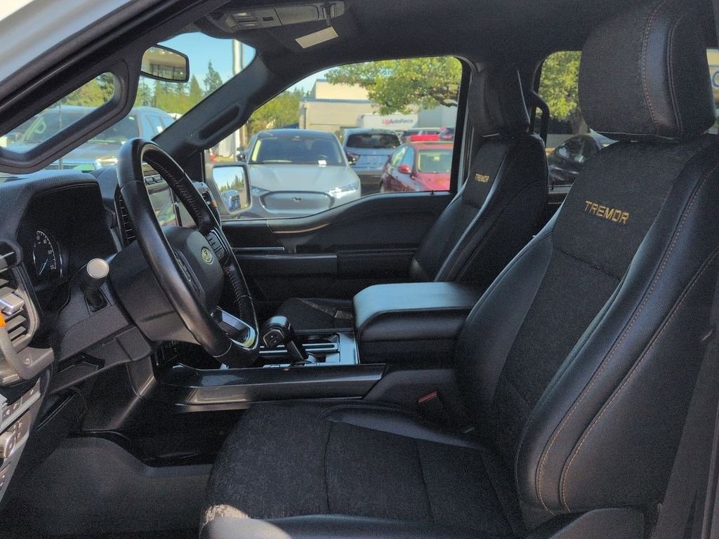 Used 2022 Oxford White Ford Tremor image 12