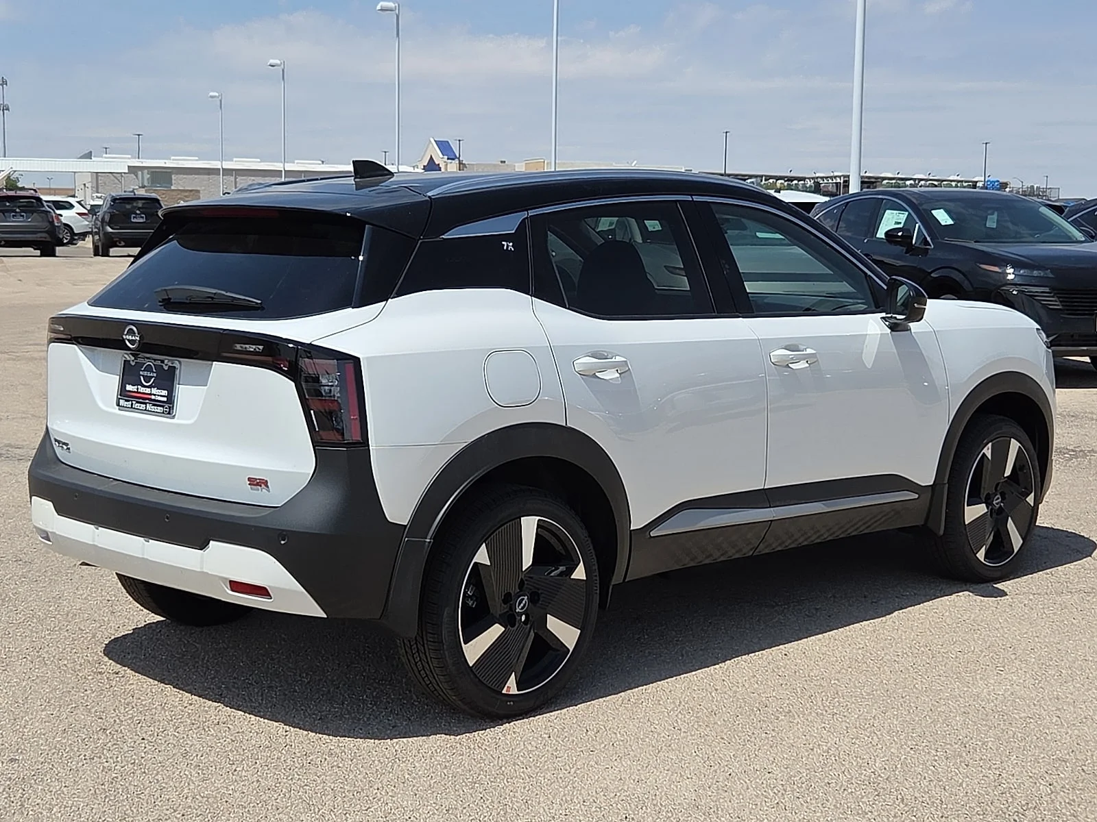 New 2026 XAB 2T White Black Nissan SR Front-Wheel Drive image 4
