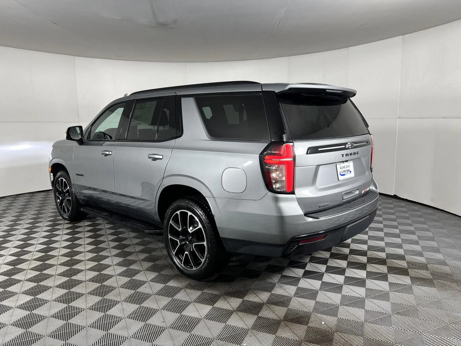 Used 2023 Sterling Gray Metallic Chevrolet RST image 4