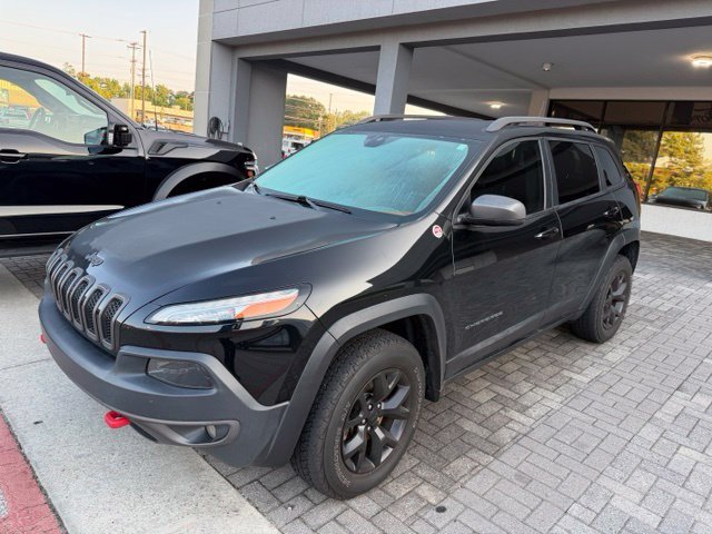 Used 2018 Jeep Cherokee Trailhawk with VIN 1C4PJMBX5JD525725 for sale in Snellville, GA