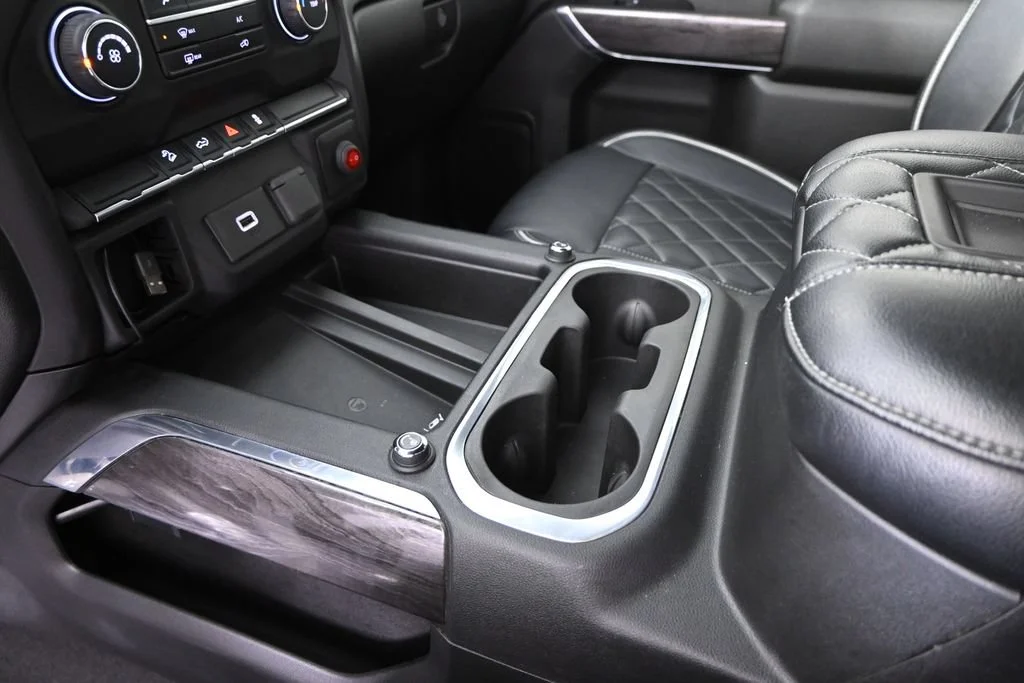 Used 2019 BLACK Chevrolet Custom Trail Boss image 31