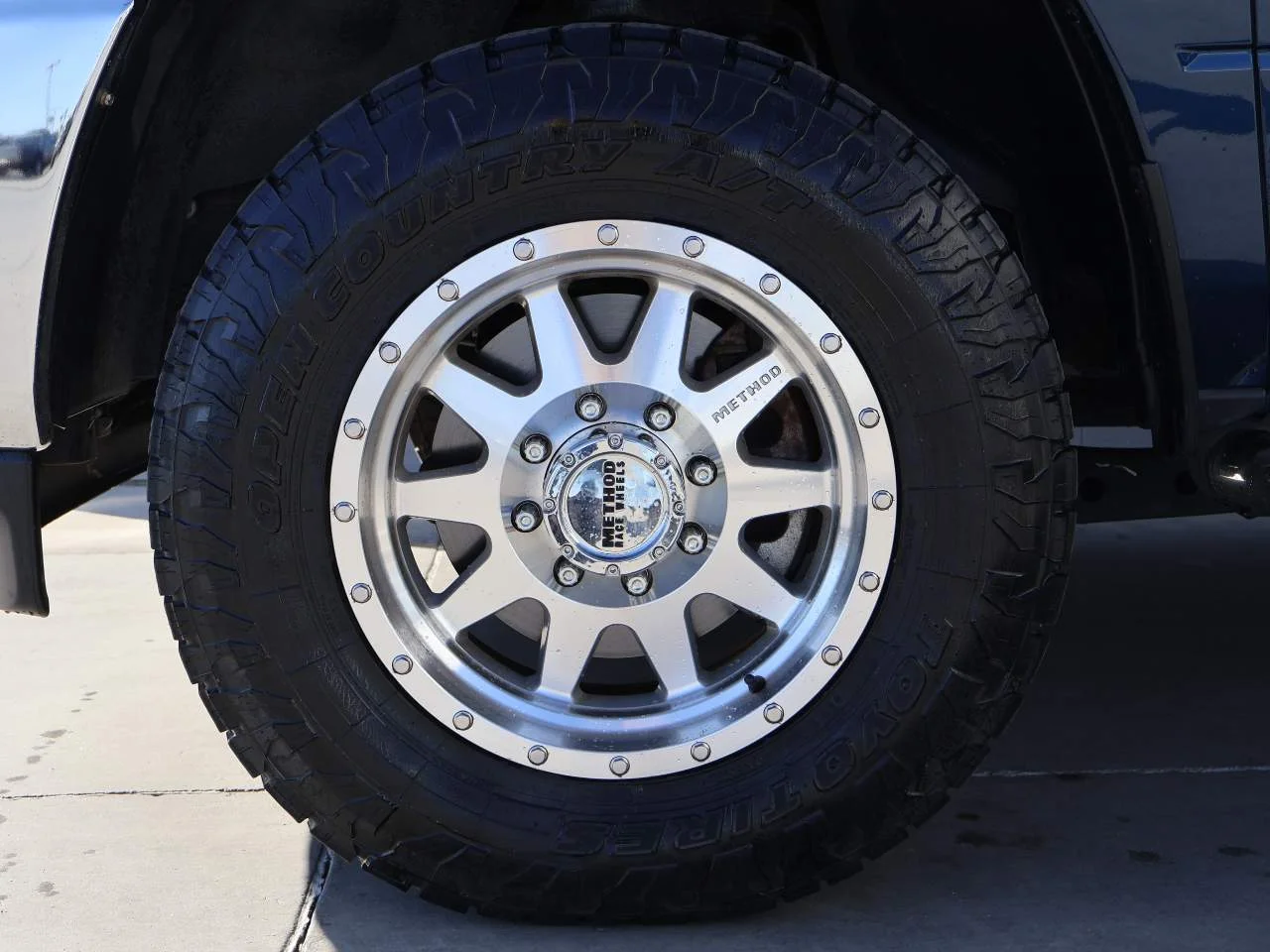 Used 2022 Patriot Blue Pearl Coat Ram Big Horn Crew Cab image 7