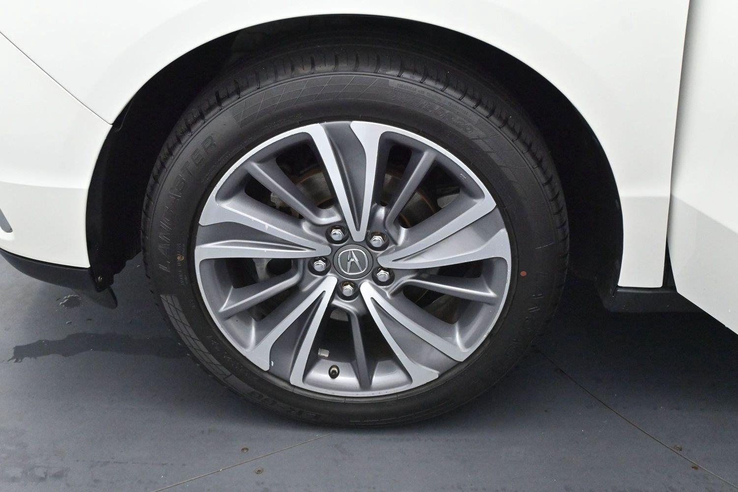 Used 2018 White Diamond Pearl Acura w/Technology Pkg image 47