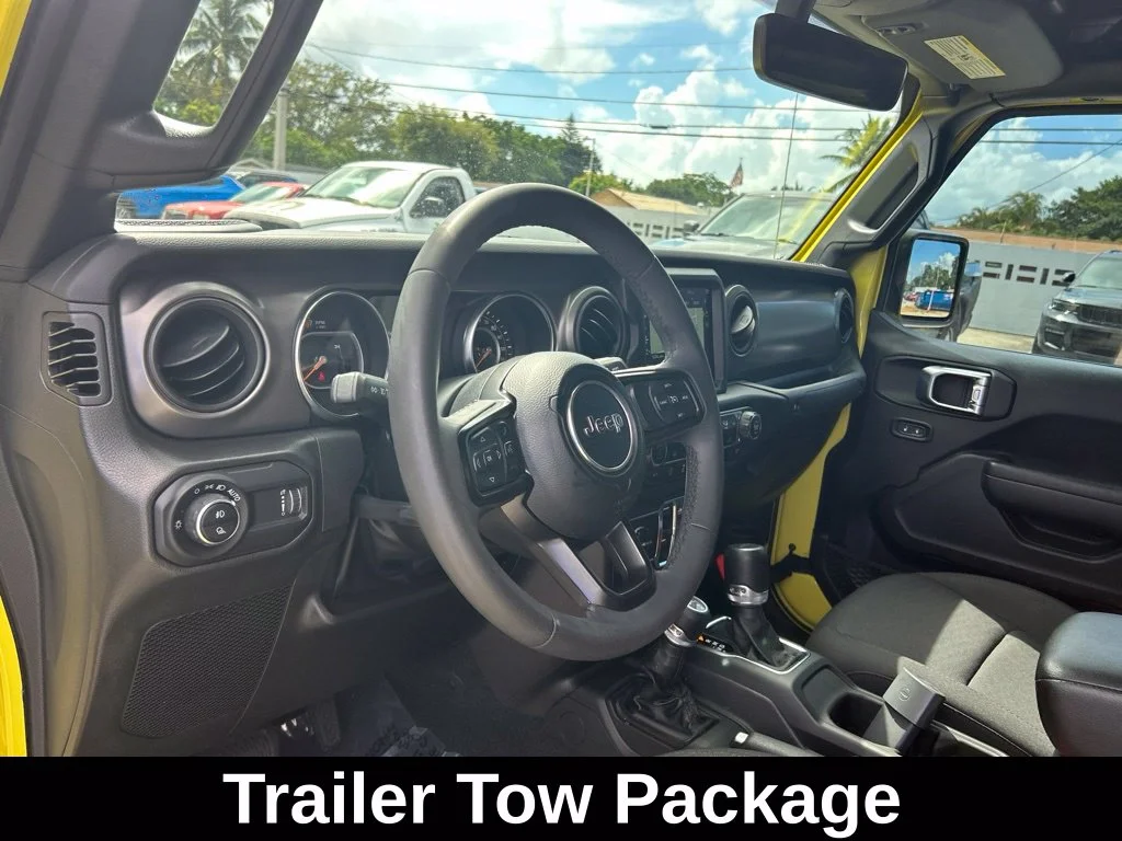 Used 2023 Yellow Jeep Willys image 11