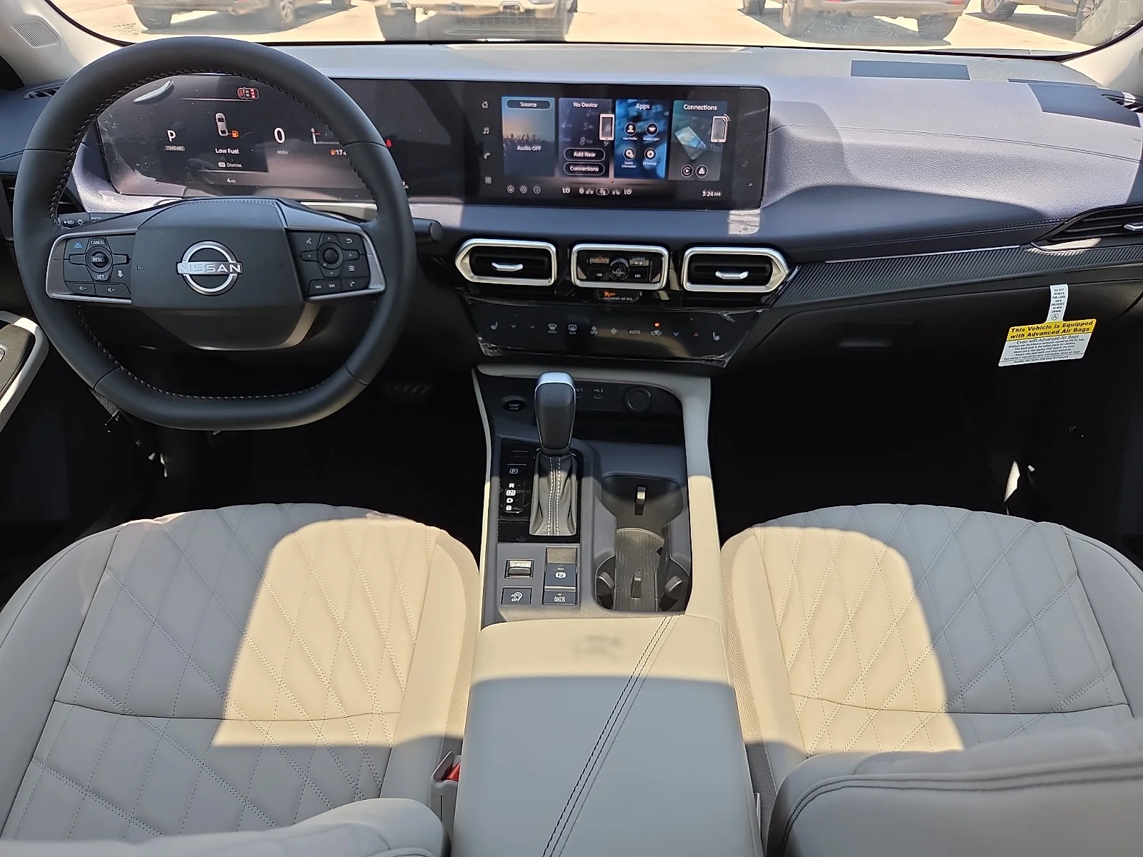 New 2026 QAC Aspen Whit Nissan SL image 12