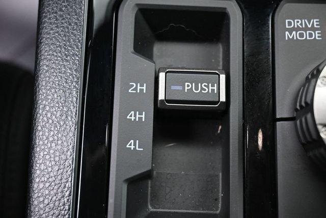 Used 2026  Toyota SR5 image 28