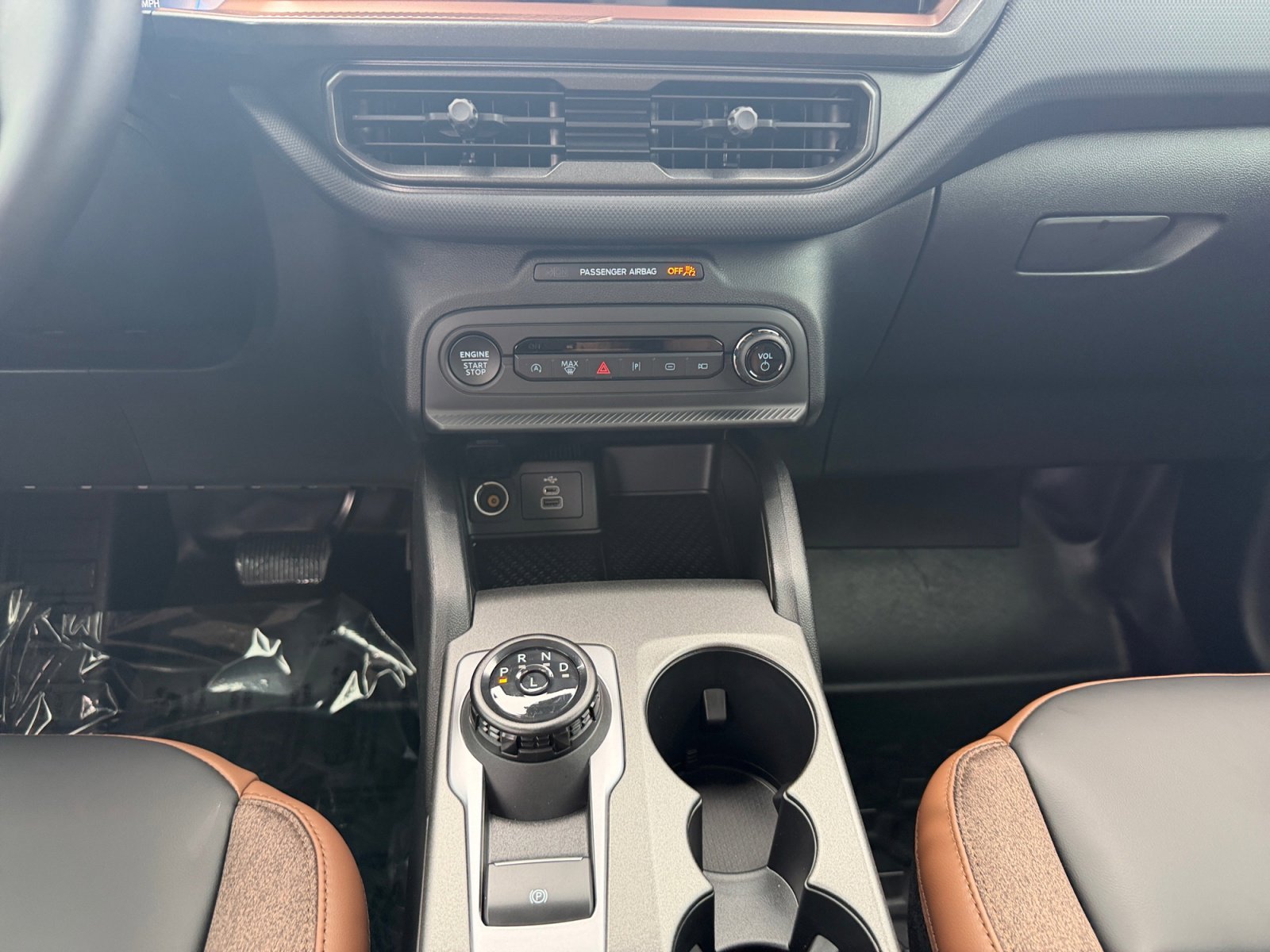 New 2026 Carbonized Gray Metallic Ford Outer Banks image 12