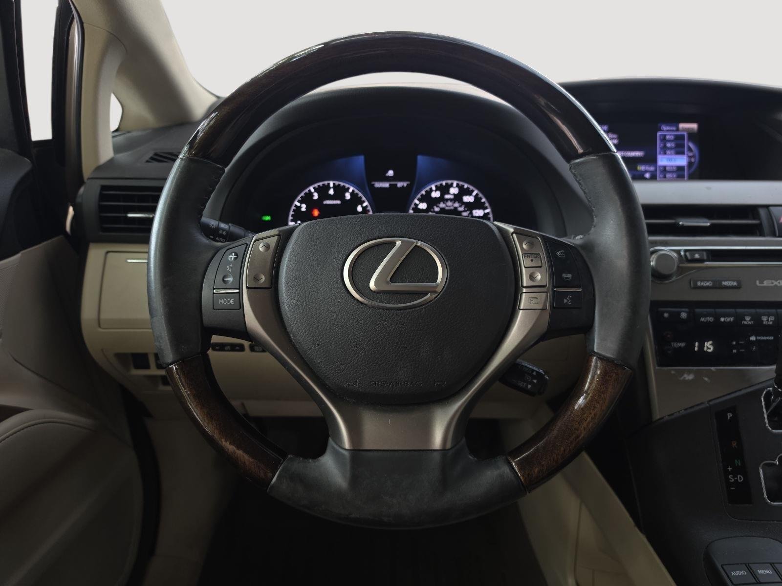 Used 2015 Satin Cashmere Metallic Lexus Base image 42