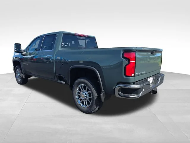 2026 Chevrolet Silverado 3500 HD LTZ - Photo 3