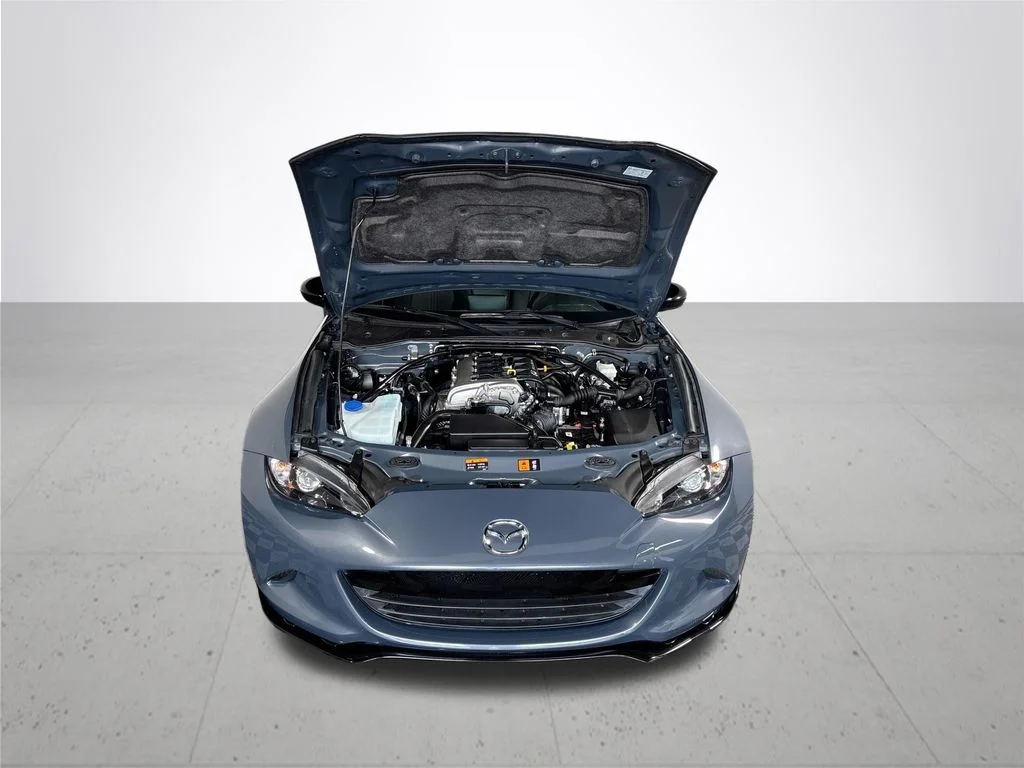 Used 2021 Gray Mazda Club image 19