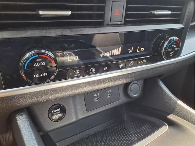 Used 2026 Blue Nissan SV image 23