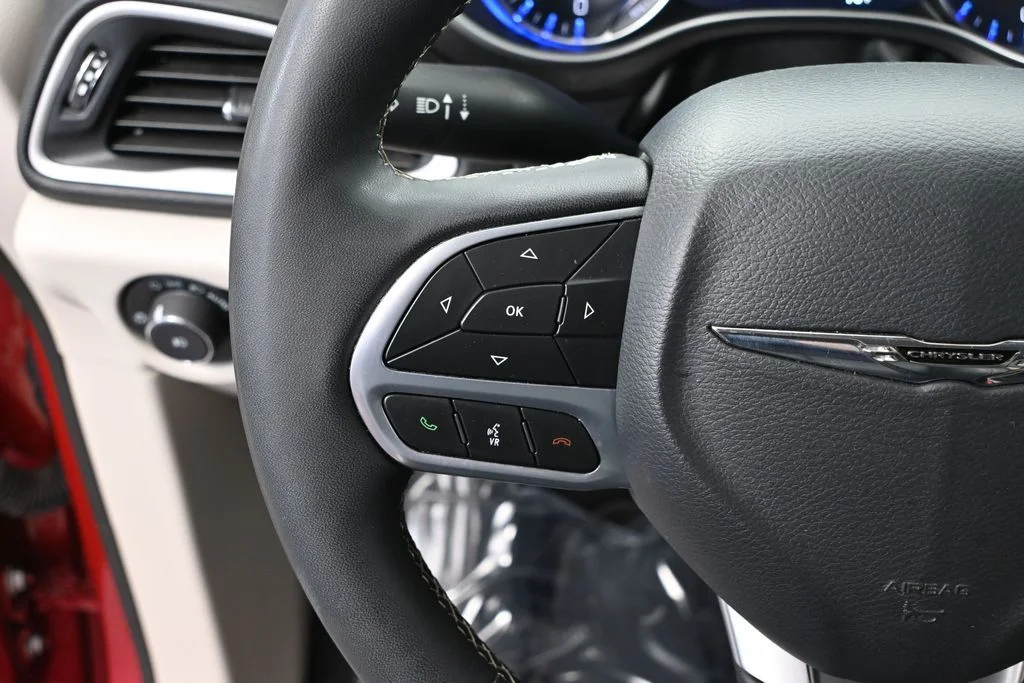 Used 2024 Red Chrysler Touring L image 26