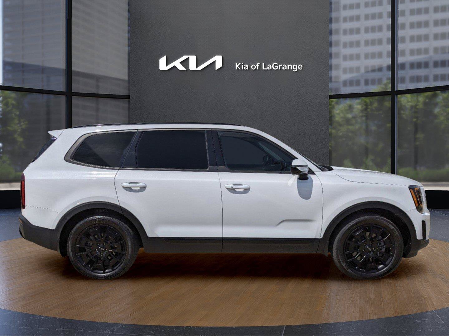 Used 2022 Glacial White Pearl Kia SX image 4