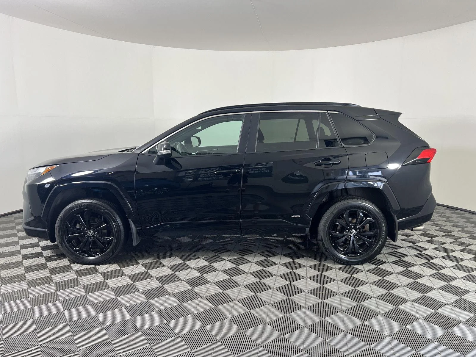 Used 2022 Midnight Black Metallic Toyota Hybrid SE image 6
