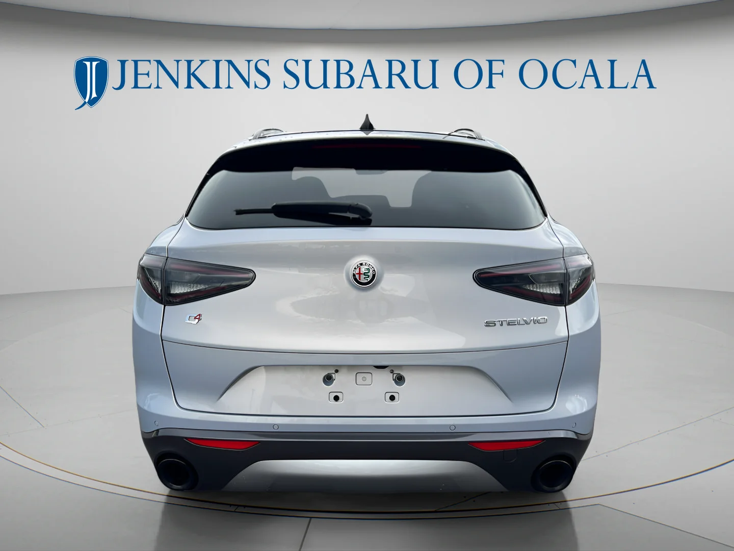 Used 2024 Moonlight Gray Metallic Alfa Romeo Ti image 4