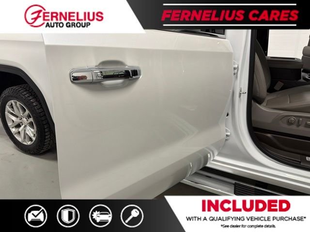 Used 2021 White GMC SLT image 17