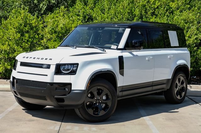 New 2026 Fuji White Land Rover S image 2