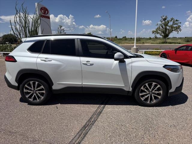 Certified Used 2023 WIND CHILL PEARL* Toyota  image 7