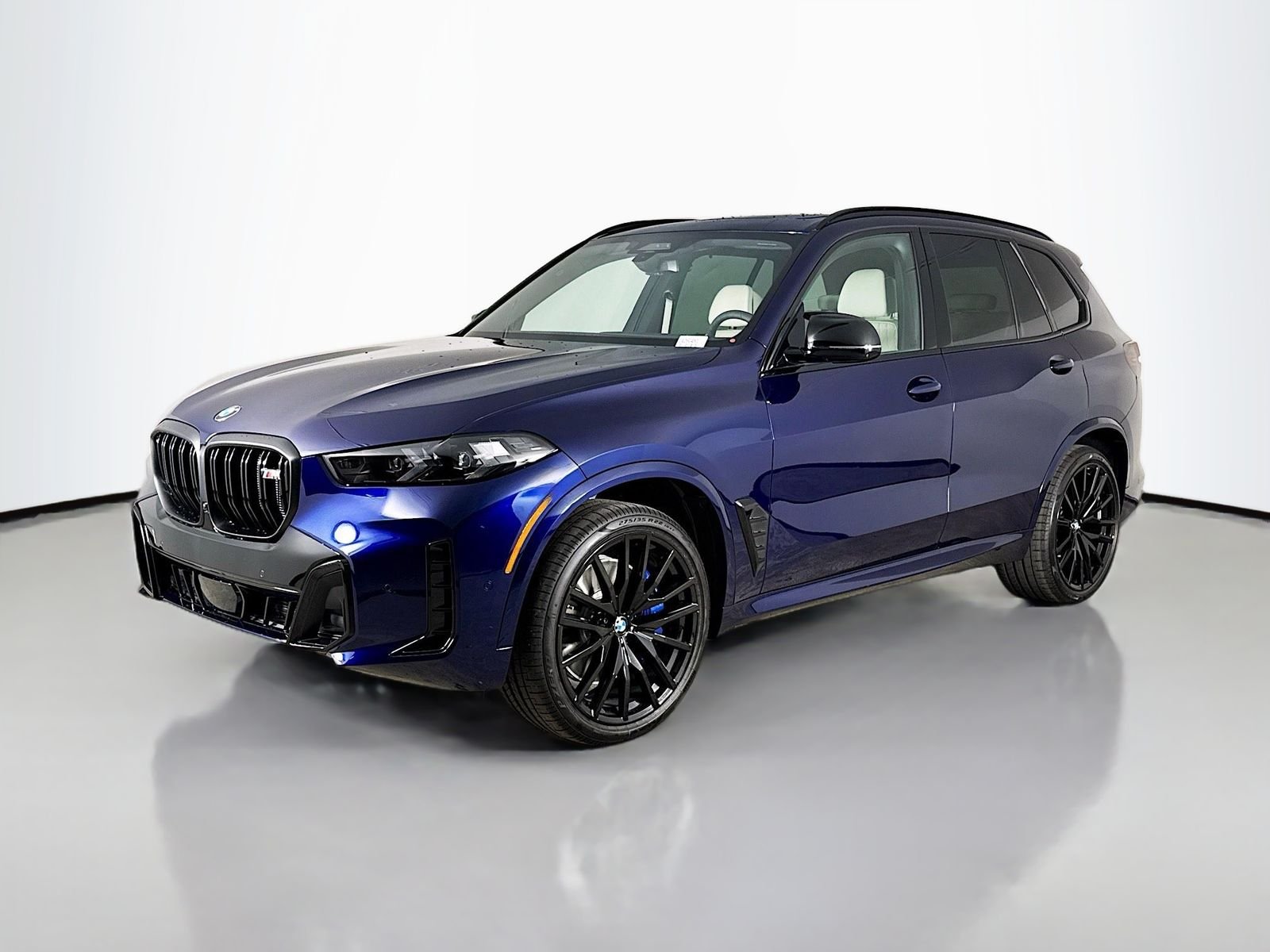 2026 BMW X5 M60i - Photo 3