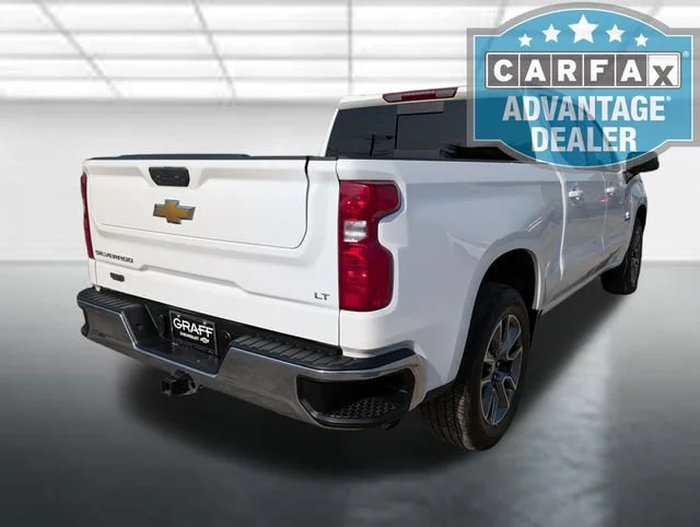 Used 2024 Summit White Chevrolet LT image 31