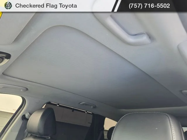 Used 2023 Twilight Black Hyundai SEL image 16