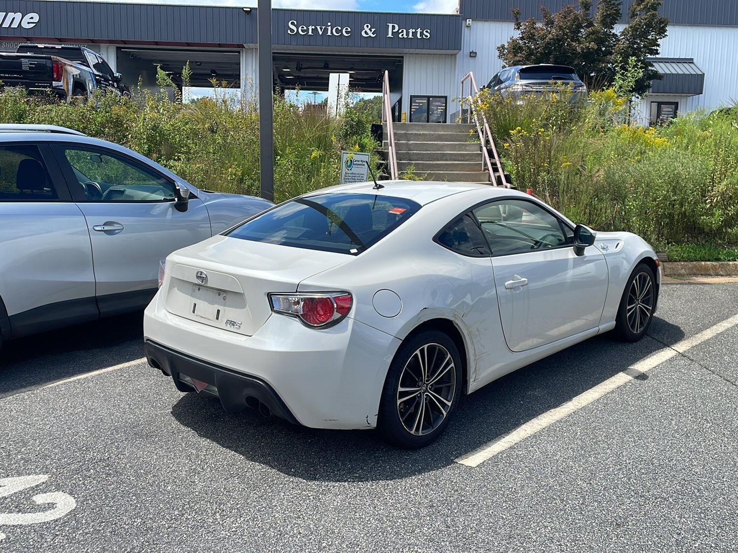 Used 2013 Whiteout Scion Base image 3