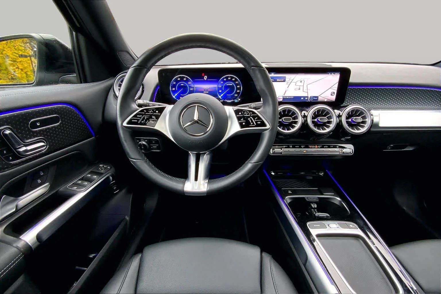Used 2024 Night Black Mercedes-Benz EQB 300 image 5