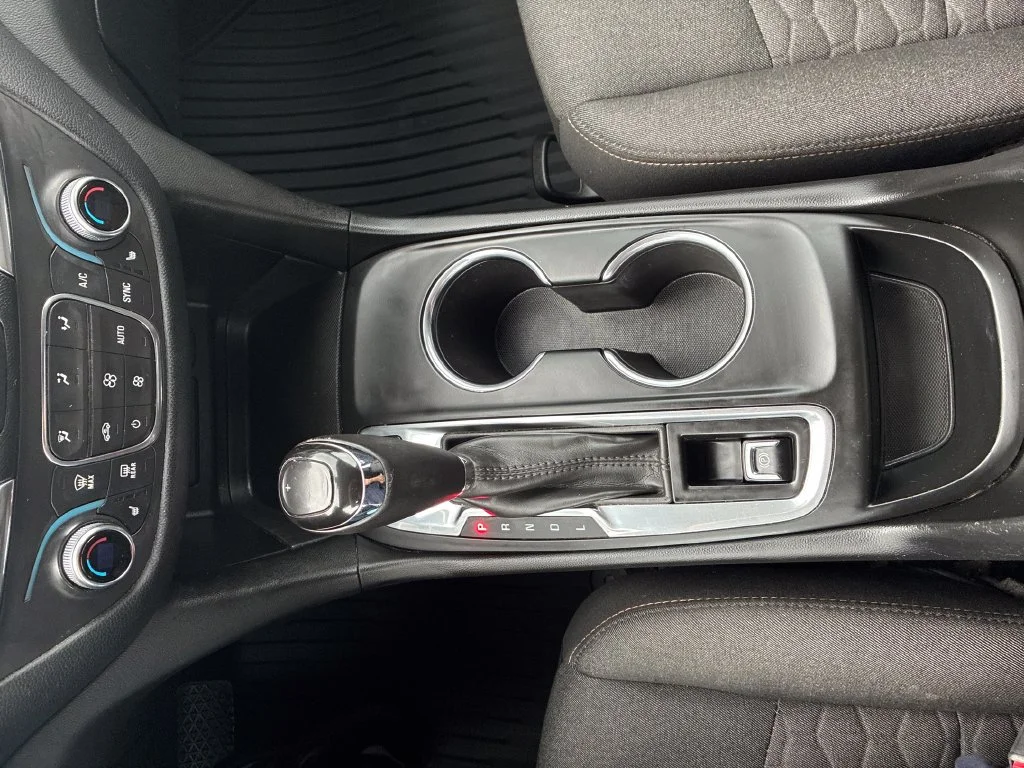 Used 2019 Black Chevrolet LT image 17