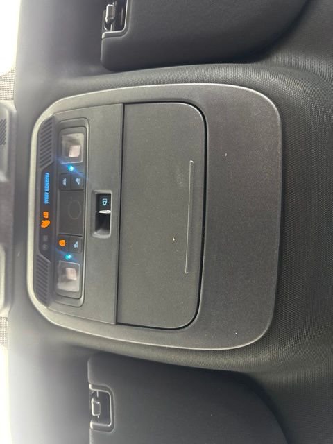 Used 2023 White Ford XLT image 14