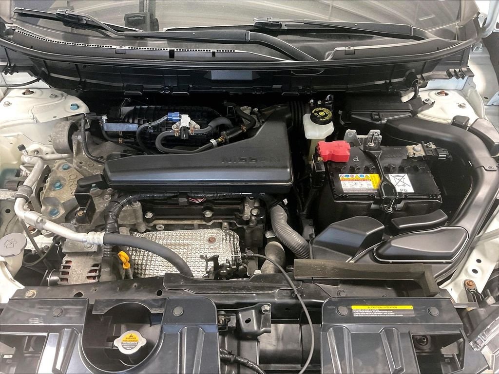 Used 2020 White Nissan S image 29