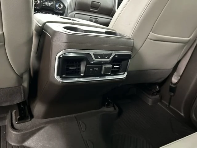Used 2020 Iridescent Pearl Tricoat Chevrolet LTZ image 28