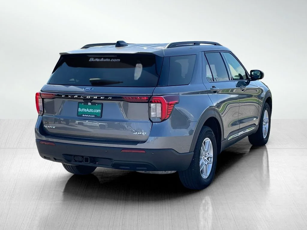 Used 2025 Carbonized Grey Metallic Ford Active image 3